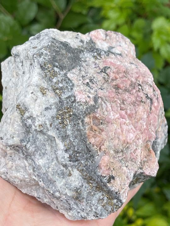 チャンスを引寄せる✨☆インカローズinパイライト入りあり☆原石 Amazon.co.jp: チャンスを引寄せるインカローズinパイライト入りあり